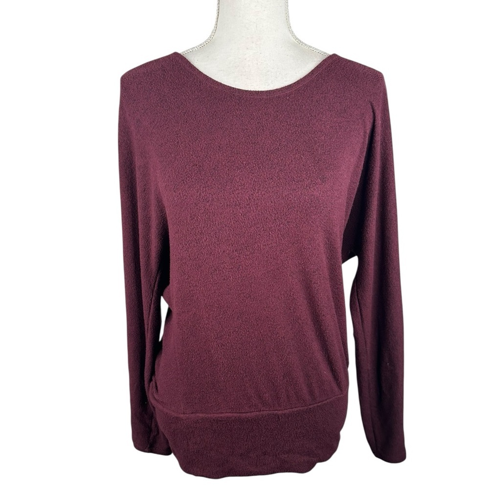 White House Black Market Burgundy Long Sleeve Low Twist Back Top Size Medium